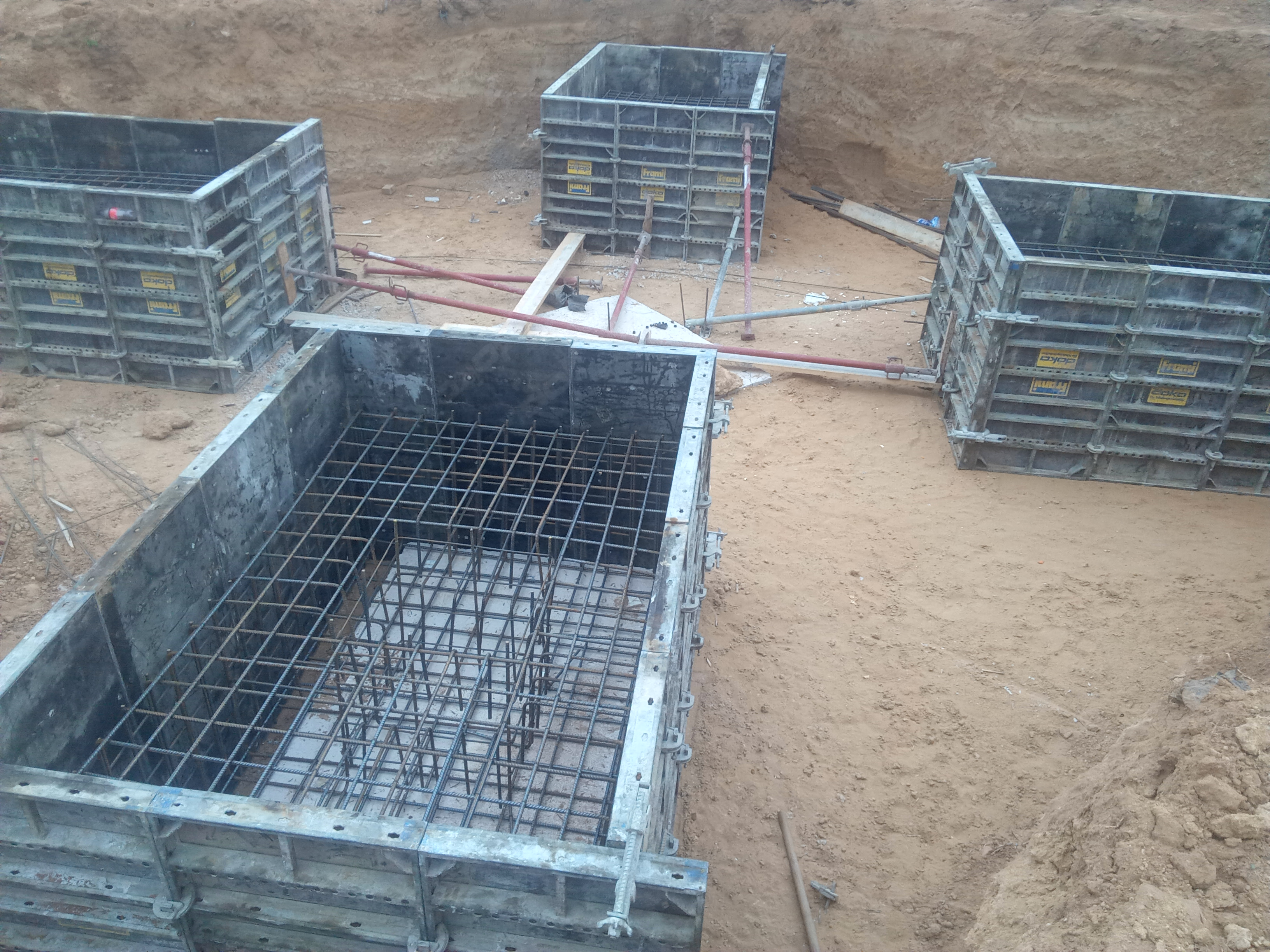 instalation socle grue